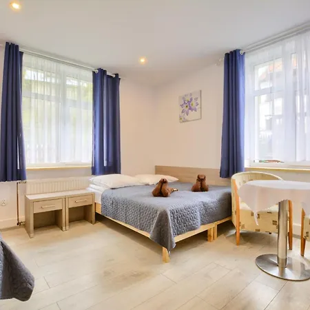 Nad Zapora Bed & Breakfast *