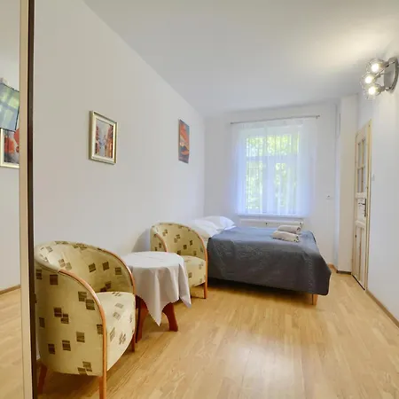 Nad Zapora ベッド・アンド・ブレックファスト 3*