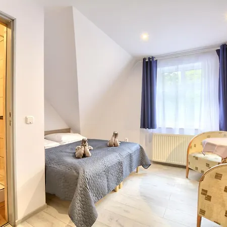 Nad Zapora 3*